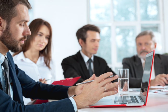 Какие знания и навыки нужны в профессии